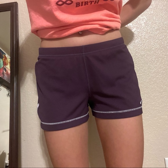 Retro Nike Dri fit UV shorts - Picture 12 of 12